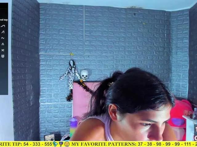 AriannaLewis on BongaCams 