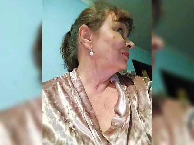 asya18 on BongaCams 