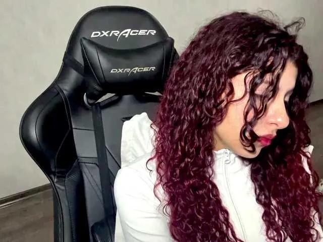 BabyJune18 on BongaCams 