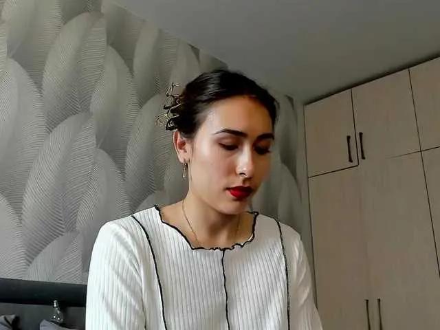 Bambiiiii on BongaCams 