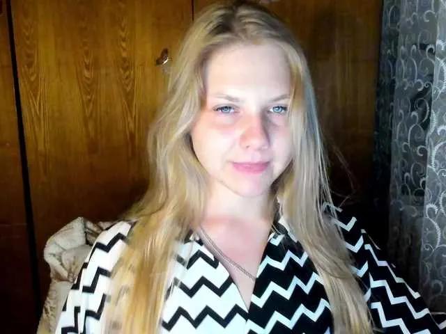 Emma-Frizea on BongaCams 