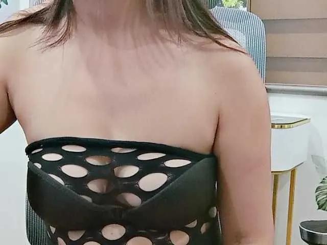 Jasamine on BongaCams 