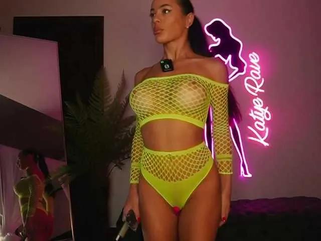 katyerave — I love to be watched even if i am a bit shy....love to get wet when you vibe me!