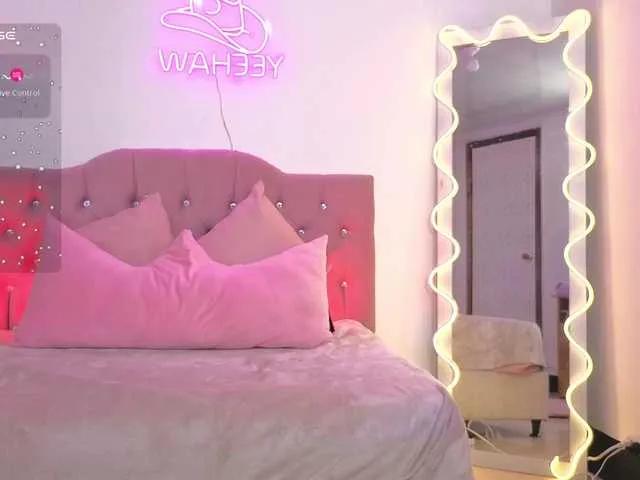 kittystart-tay on BongaCams 