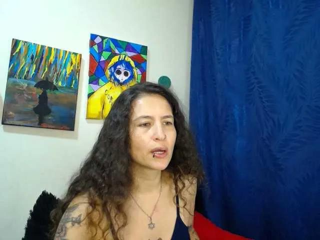 leyla-hot on BongaCams 