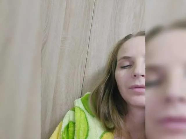 Lulu-Erotica on BongaCams 