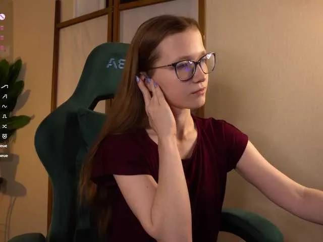 mariaro — vibrations from my toy, great cocks, dirty talks in private, playing with my dildo