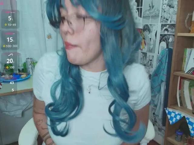 Mitsu-chan on BongaCams