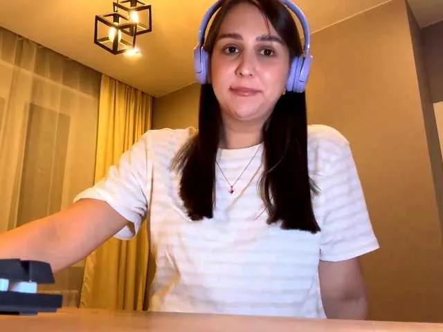 PearlDelisle on BongaCams