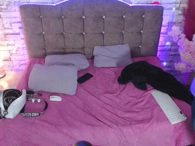 PERLA-AND-CELESTE — Kiss us while we are undressing and masturbating