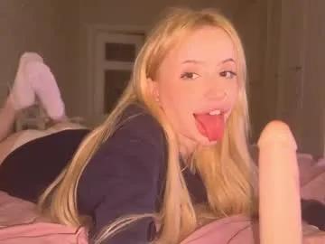 _bunnydollstella_'s avatar