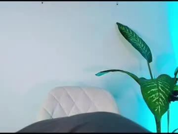 andypalmer_ — GOAL: Hard cock [110 tokens remaining] Welcome to my room! #master #smoke #findom  #leather #party