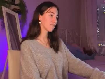 belle_via on Chaturbate 