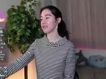 belle_via on Chaturbate 