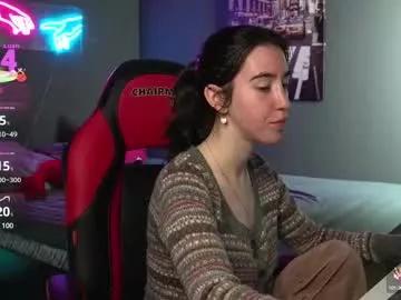 belle_via on Chaturbate 