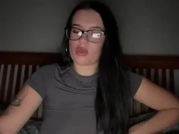 briellebella — remove top  #curvy #bigboobs #milkytits #bigass #new #milk #goddess #milf [1999 tokens remaining]