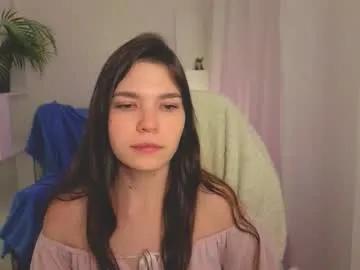carolinebenks — Lips tease Its My 6 Day #New #Shy #18 #smalltits #teen [14 tokens remaining]