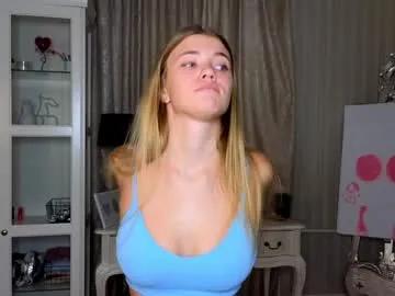 cute_fox_girl — I'am back! Goal: Wet and tease my cute belly  #18 #blonde #new #young #shy  [74 tokens remaining]