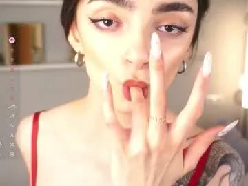 do_you_luv_me — Sensual massage of boobs under top // Enjoy the sun and my naked body *.* My favorite vibe 77,88,99 and 111 #squirt #smalltits #18 #skinny #lovense [30 tokens remaining]