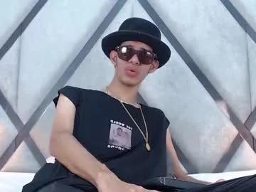 dylan_scotts — GOAL: close-up dick [47 tokens remaining] Your playful boy is waiting for you... #bigcock #young #hairy  #cum  #feet