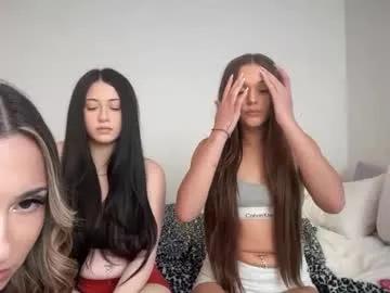 ellaharperr1 — booty teaseee  #brunette #18 #New #Innocent [2171 tokens remaining]