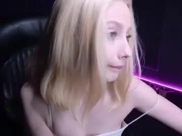 fluffy_cloude on Chaturbate 