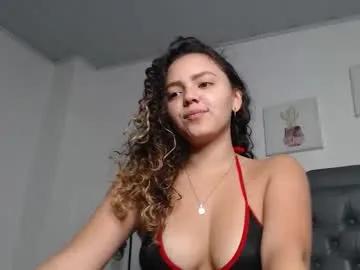 giia_moroe — totally naked, strip tease [68 tokens left] #young #curly #twerk #petite #daddysgirl