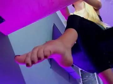 hooot_blonde777 — '       /  #feet #mistress #findom #nylon #femdom [22023 tokens remaining] https://fansly.com/NESSA777/posts (SOMETIMES, MY INTERNET GOES MISSING BECAUSE WE HAVE A WAR GOING ON)