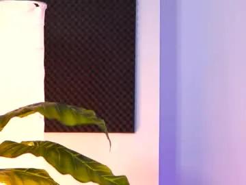 kyssaraplay on Chaturbate 