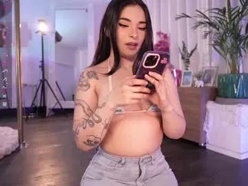 lau__1 —           #fuckmachine #latina #squirt #deepthroat #asian [555 tokens to goal]