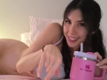 lilylustxoxo on Chaturbate 