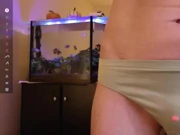 litllle_alis_a on Chaturbate 