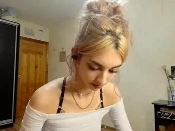 loisepadovano — i'm Amelia and #new here #shy #skinny #teen #18 Goal : Spank ass 5 times^^ [252 tokens remaining]