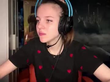 melonygriffen — Hello im Aria! Goal - for me<3  #new #teen #shy #18 #cute [0 tokens remaining]