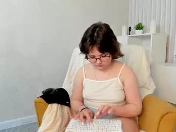 nina_lunaa on Chaturbate 