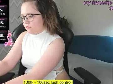 nina_lunaa on Chaturbate 