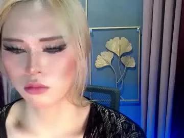 queena10 on Chaturbate 