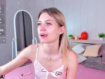 sandraa_anderson — GOAL: fingers in panties [0 tokens remaining] Welcome to my room! #tattoo #teen #daddysgirl #18 #smalltits