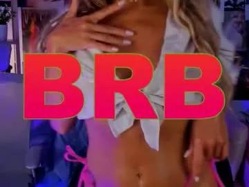 sarahholly on Chaturbate 