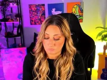 sarahholly on Chaturbate 