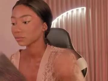 savannahwildee on Chaturbate 