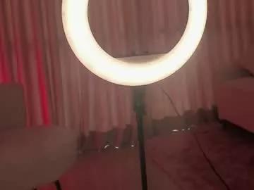 savannahwildee on Chaturbate 