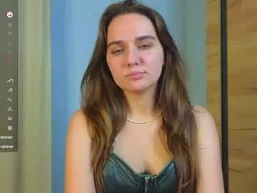 tiffanybrooklin — GOAL: play with my hair [21 tokens remaining] 