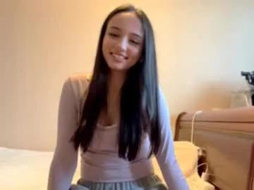 tressamarshbanks — Goal: Show my legs, caress them Heeey everyone, my name is Sofia im new  here, ome in and let's get to know each other #shy #18 #new #young #blonde [25 tokens remaining]