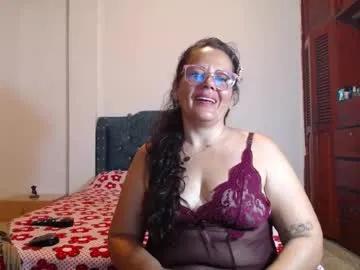 yazmin_mature — GOAL: full naked [296 tokens remaining] Welcome to my room! #mature #milf #pantyhose #curvy #cumshow