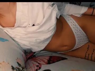 yzza_suave — vibe my clit mmm #pvt #c2c #mistress #natural #smoke