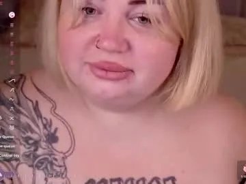 zarareign_ on Chaturbate 