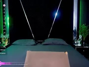 zarareign_ on Chaturbate 