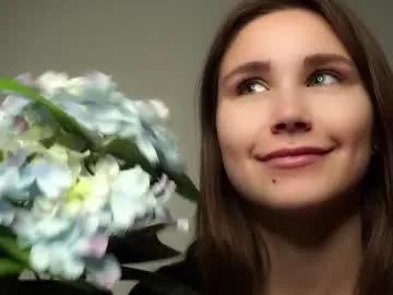 zeldaes — Goal: morning all :) i got a lot of emotions ^^ Hi im Em, lets get hot together #shy #New #18 #cute #teen [22 tokens remaining]