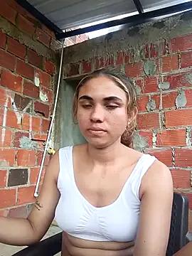 2Hot_Queens's avatar